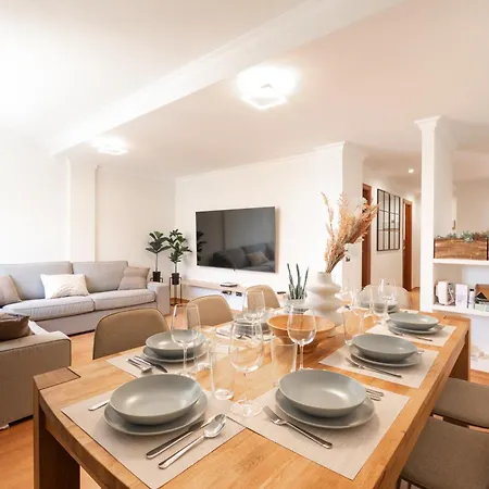 Vistas Residencial L Parking Privado Апартаменты *